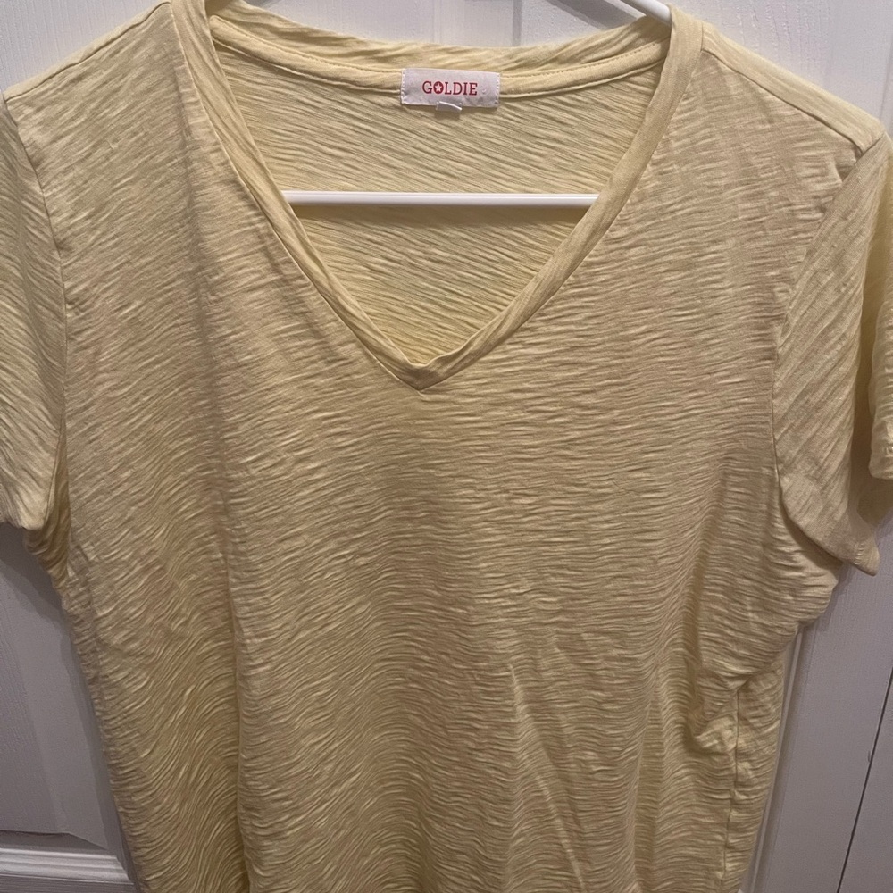 Goldie V neck tshirt. Size large. Yellow